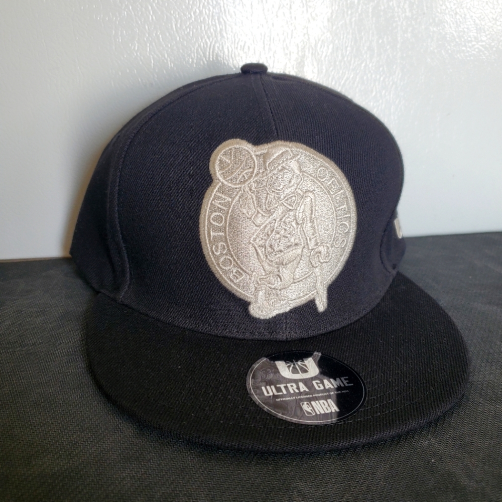 Boston Celtics Black & Sliver Flatbrim Snapback NBA Accessories UNK UltraGAME
